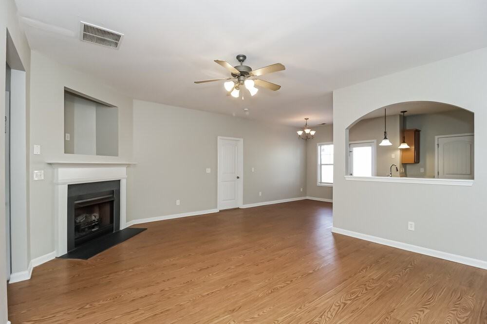 34 Samuel Way Nw - Photo 4 of 17