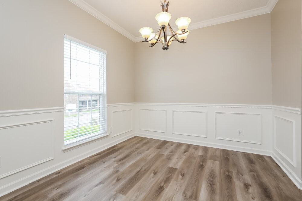 165 Claybrook Ln - Photo 6 of 17