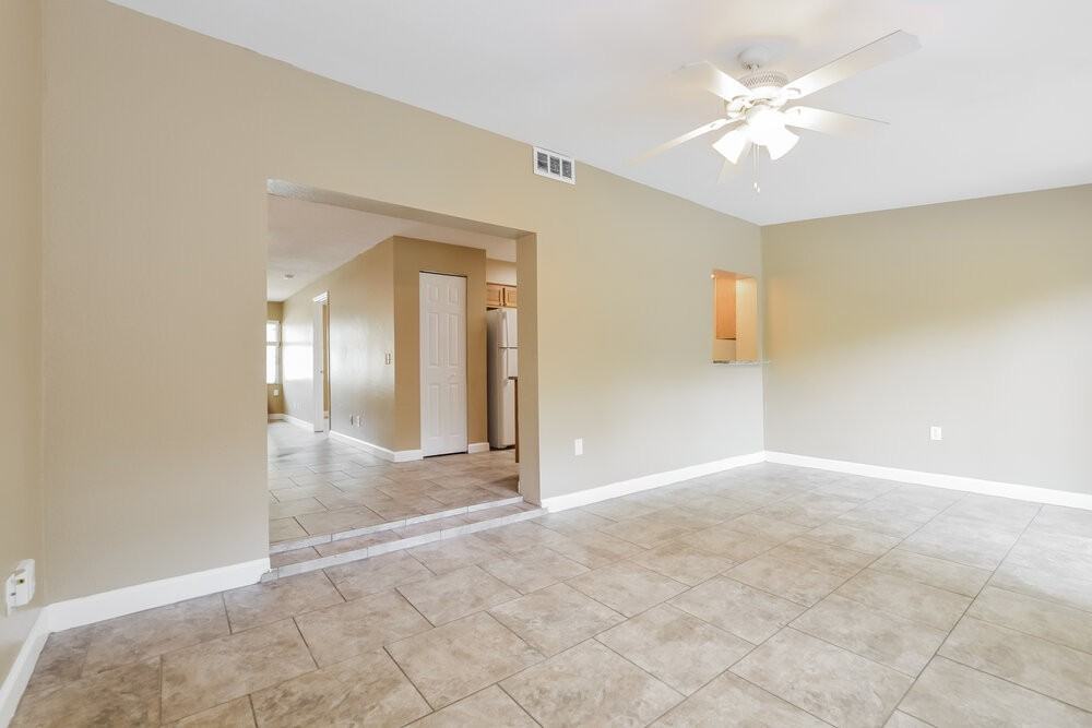 1264 Croftwood Dr - Photo 6 of 16
