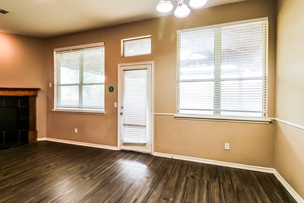 2200 Sw 141st Pl - Photo 5 of 16