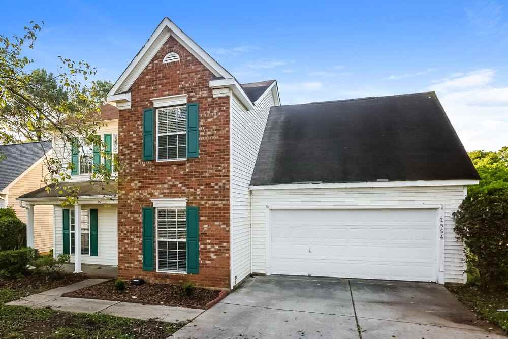 2954 Hawick Commons Dr - Photo 5 of 17