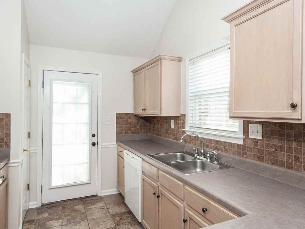 6883 Show Boat Ln - Photo 6 of 13