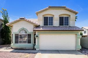 featured image of 927 E Glenmere Dr