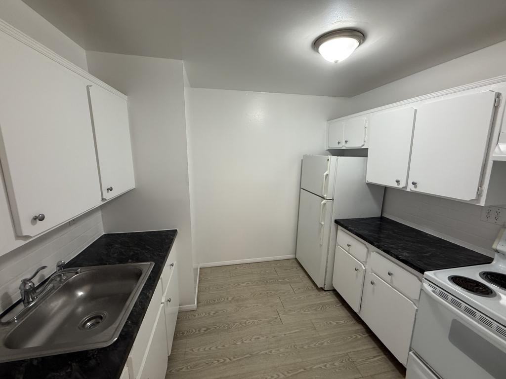 37 Rome Ave - Photo 3 of 8