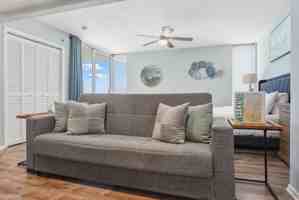 featured image of 10517 Front Beach Rd