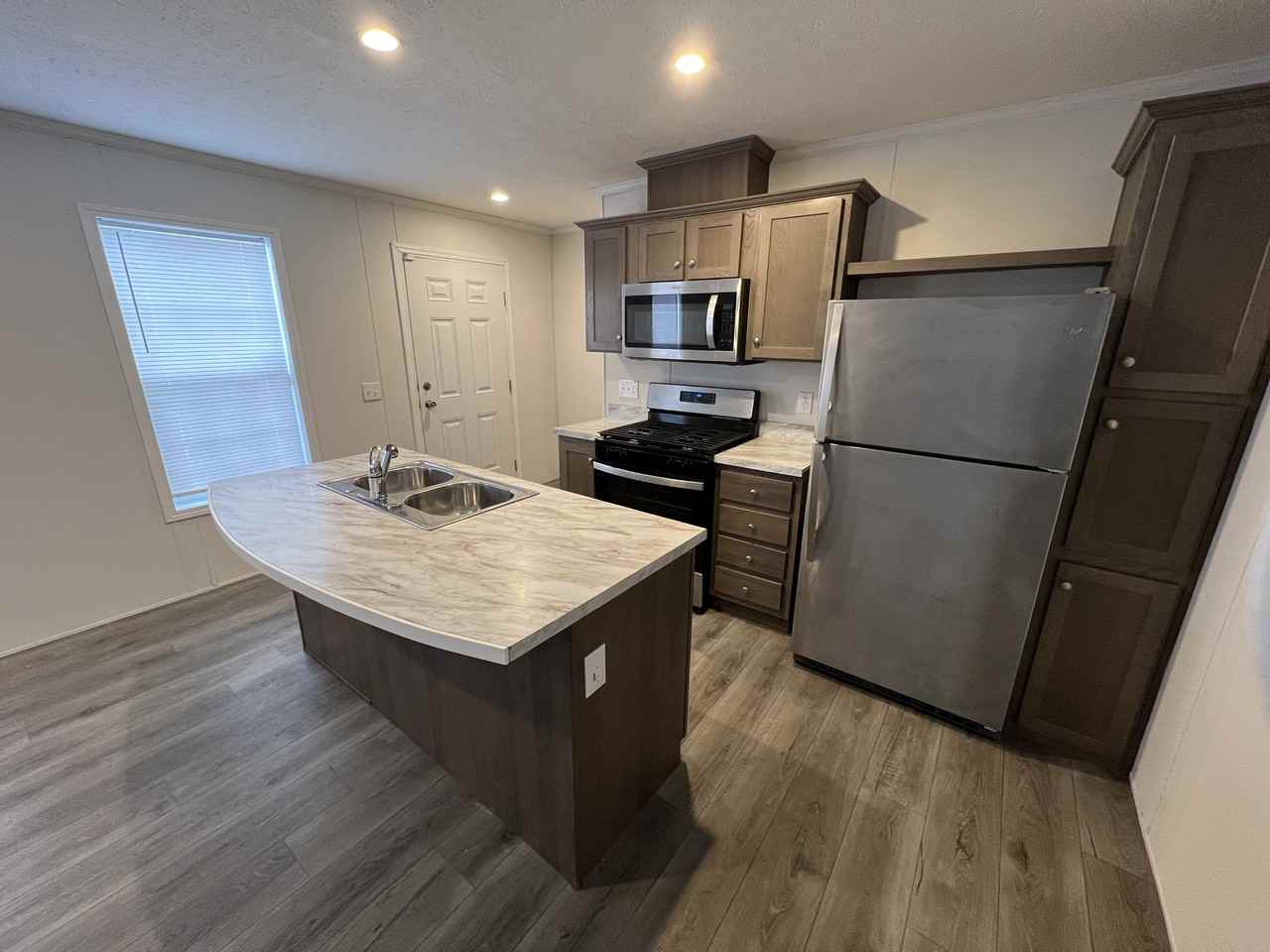 15962 Villaire Ave #448 - Photo 2 of 25