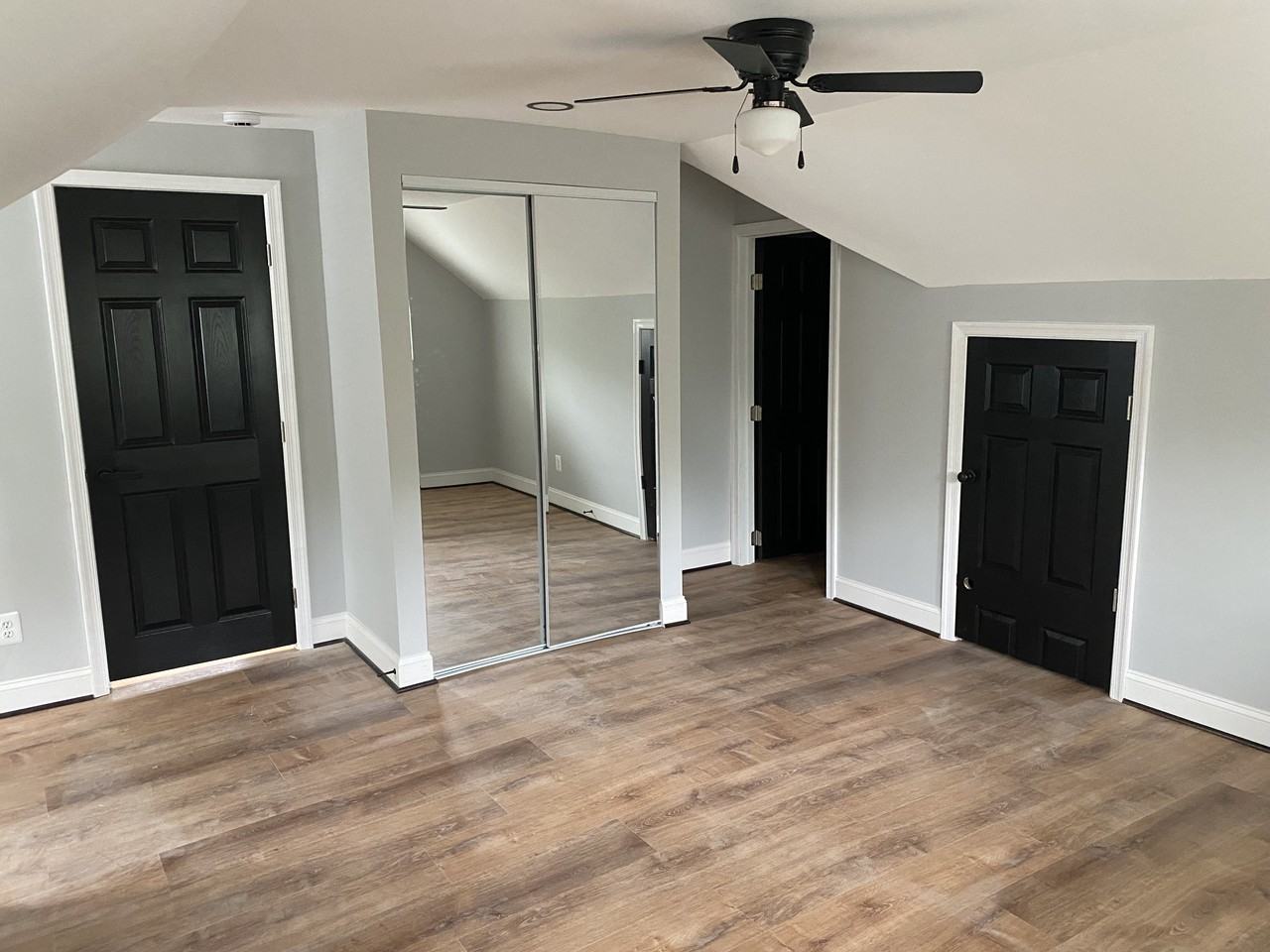 148 North East Ave - Photo 5 of 20