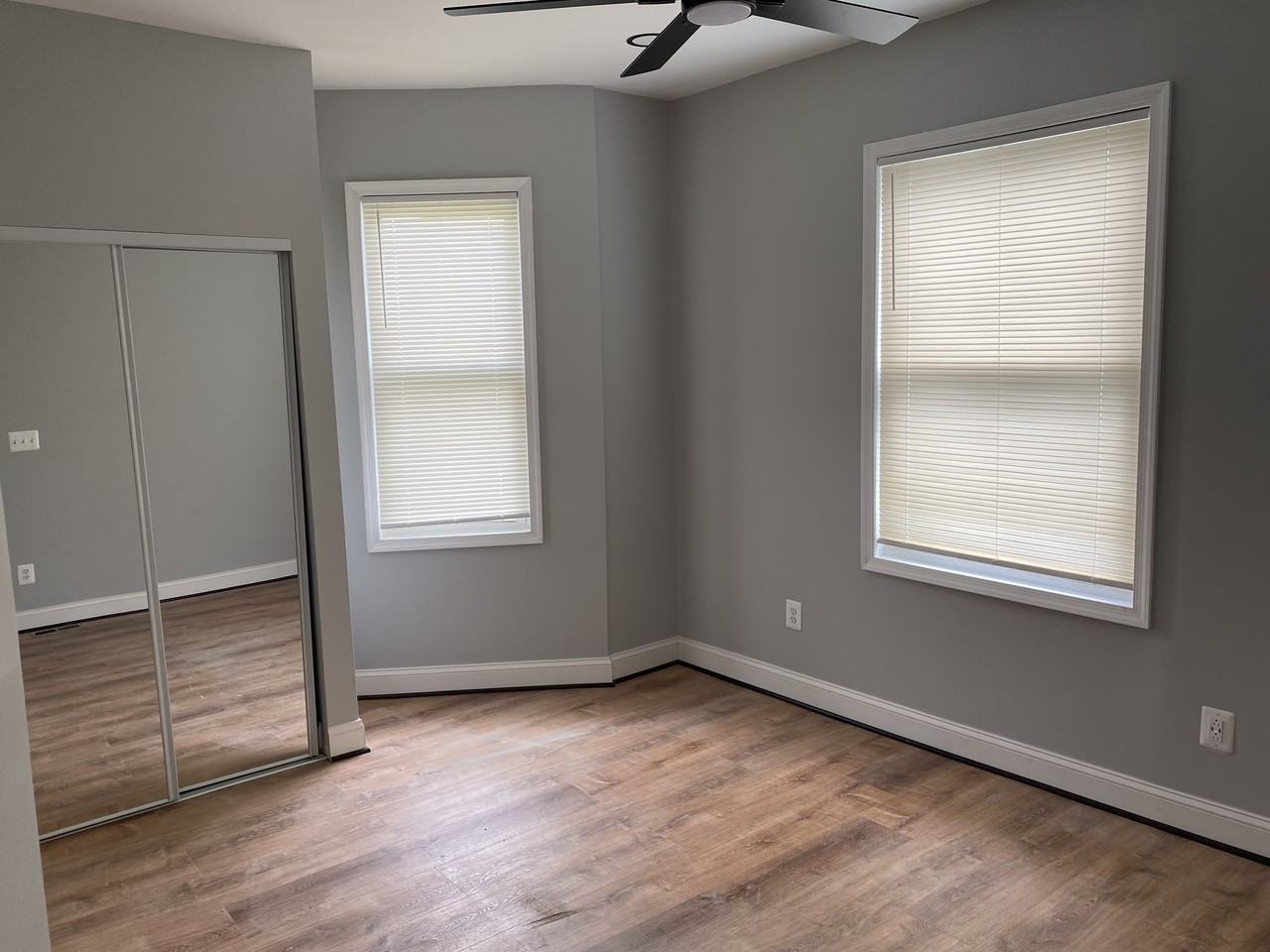 148 North East Ave - Photo 7 of 20