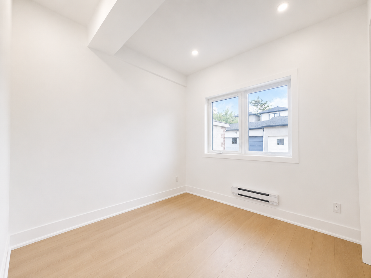 221 Earlscourt Avenue #3 - Photo 7 of 7
