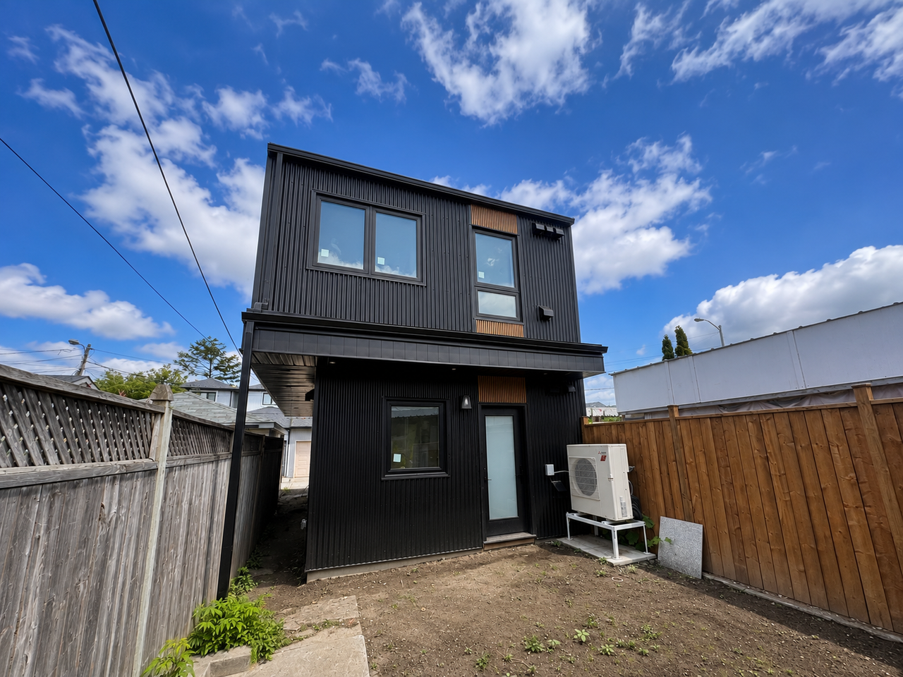 221 Earlscourt Avenue #3 - Photo 2 of 7