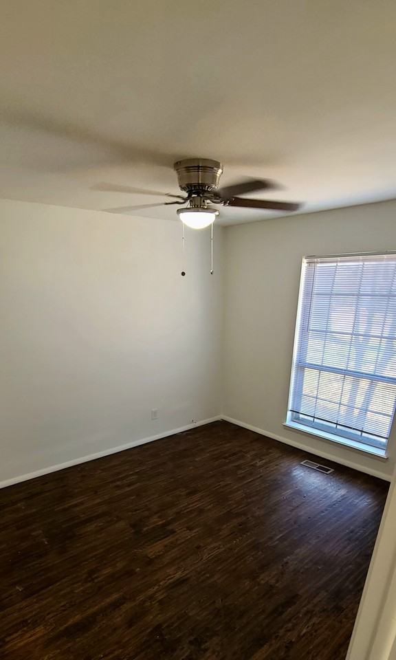 6113 S Troost Ave - Photo 2 of 6