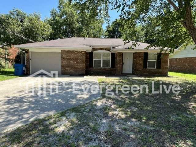 105 Viola Ct