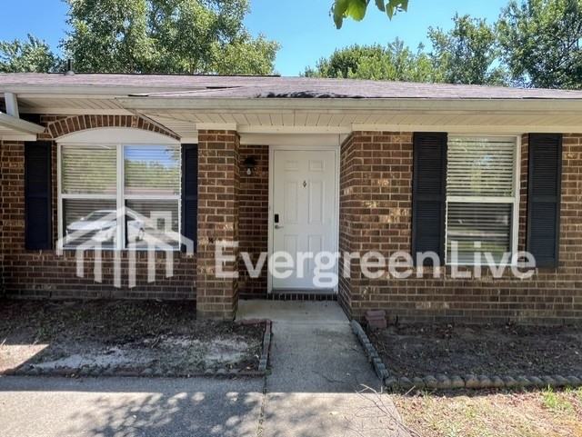 105 Viola Ct - Photo 2 of 17