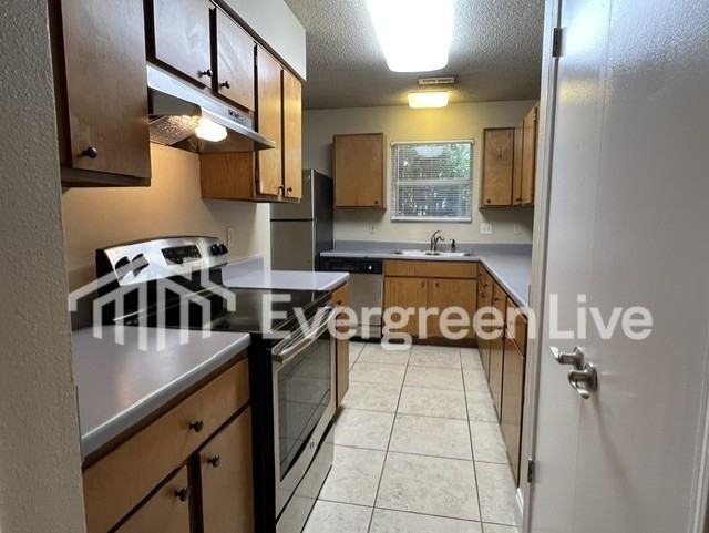 110 Willow Gardens Ct - Photo 7 of 17
