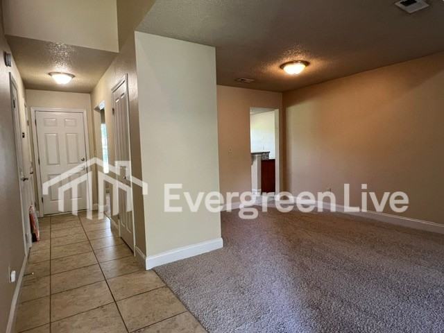 206 Swing Ct - Photo 3 of 26