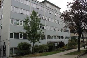 featured image of 1235 Comox St