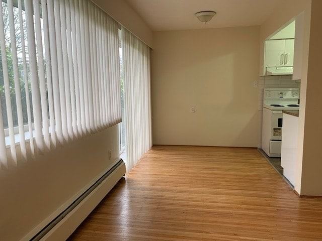 Brooks Manor - Photo 6 of 17