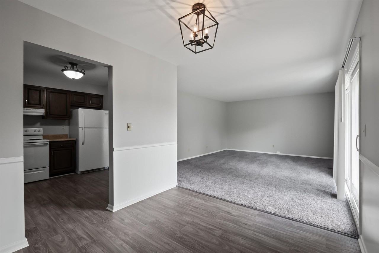 Woodside - Photo 4 of 12