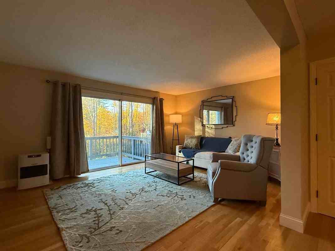 25 Apple Ln ##B - Photo 5 of 15