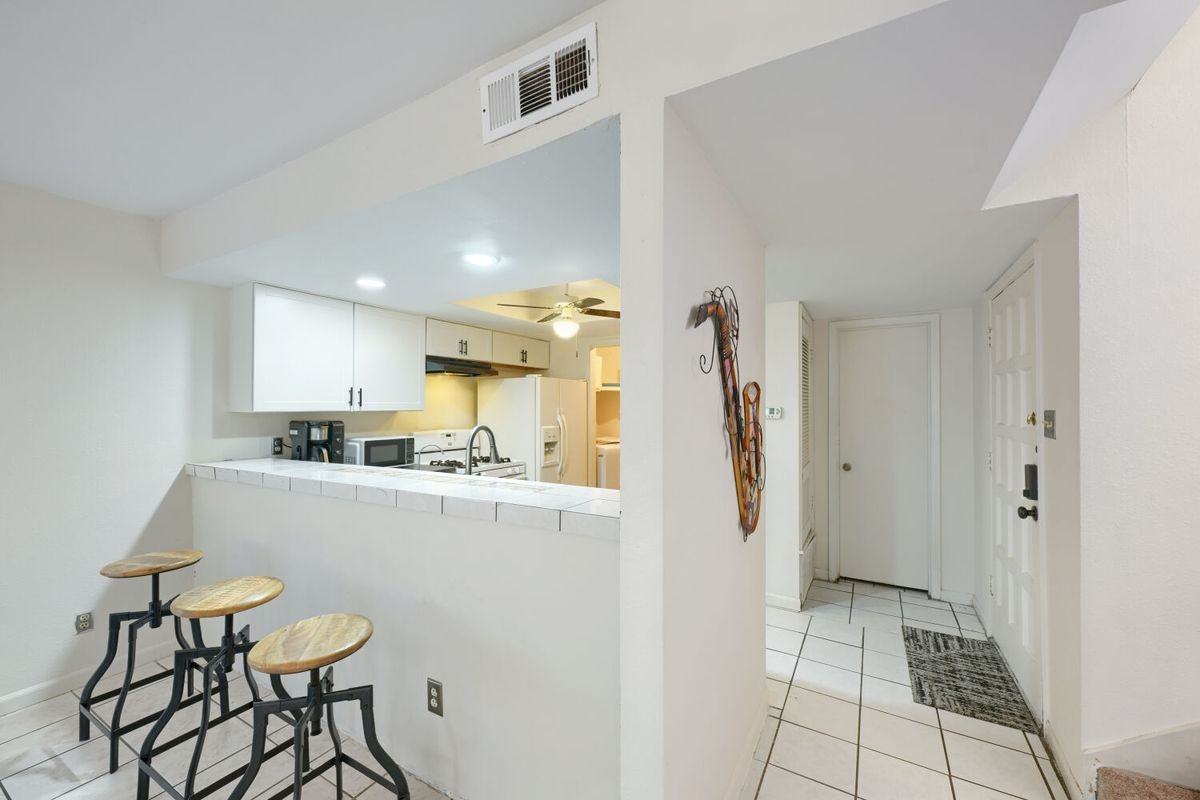 4814A Misty Slope Ln - Photo 6 of 28