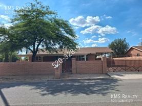 2044 S March Pl - Photo 1 of 1