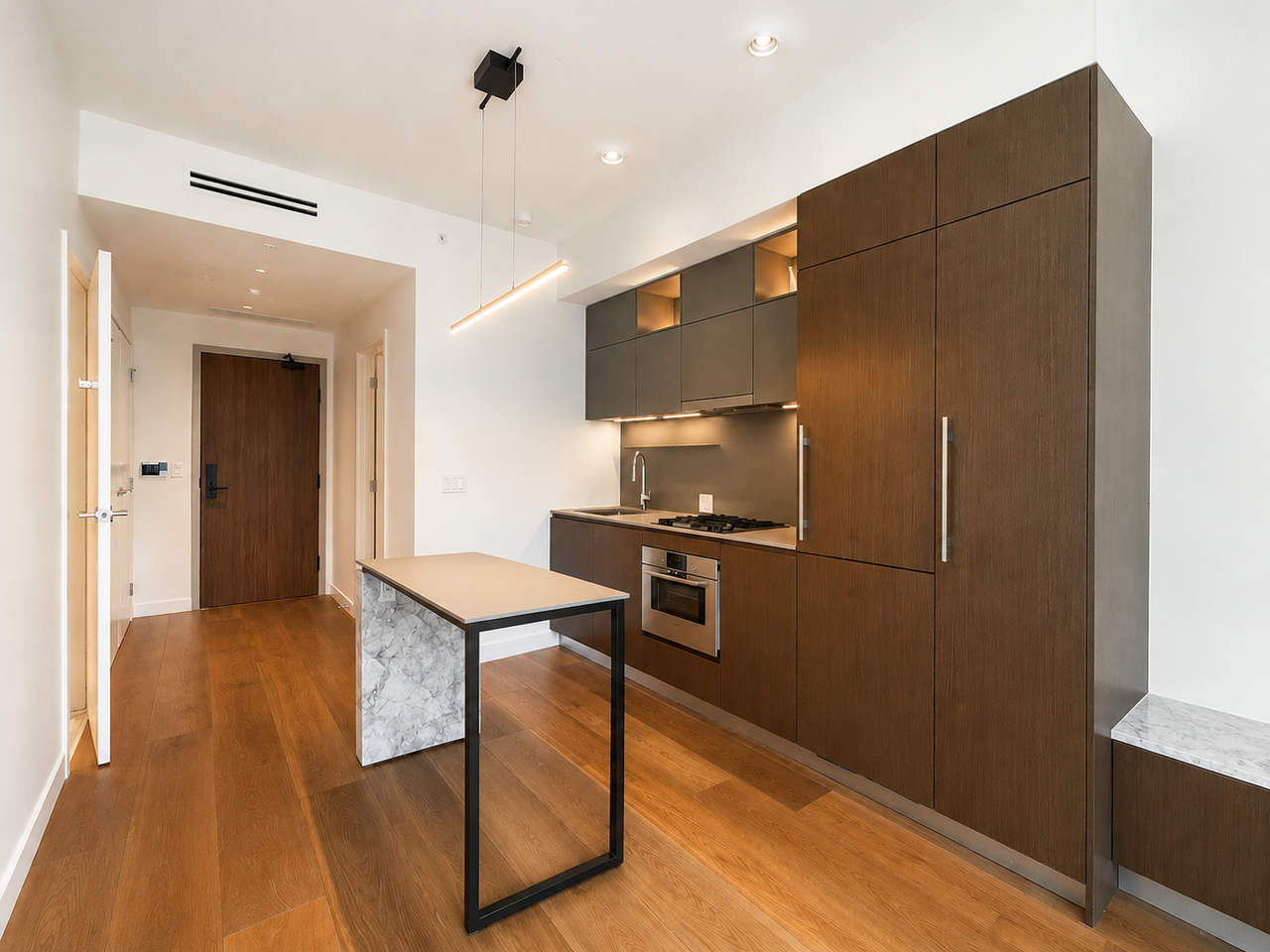 1277 Hornby - 2 Burrard Place - Photo 3 of 17