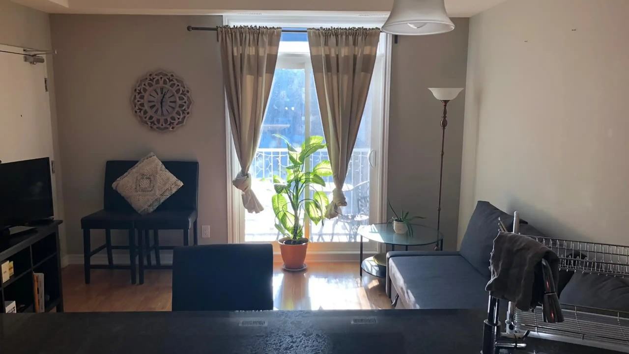 857 Blackcomb - Photo 3 of 9