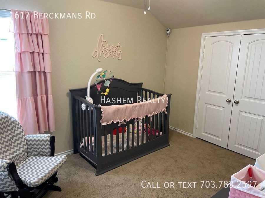 1617 Berckmans Rd - Photo 7 of 12