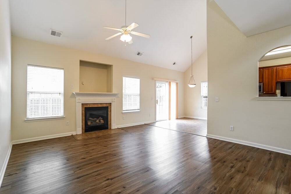 2984 Clover Rd Nw - Photo 5 of 17