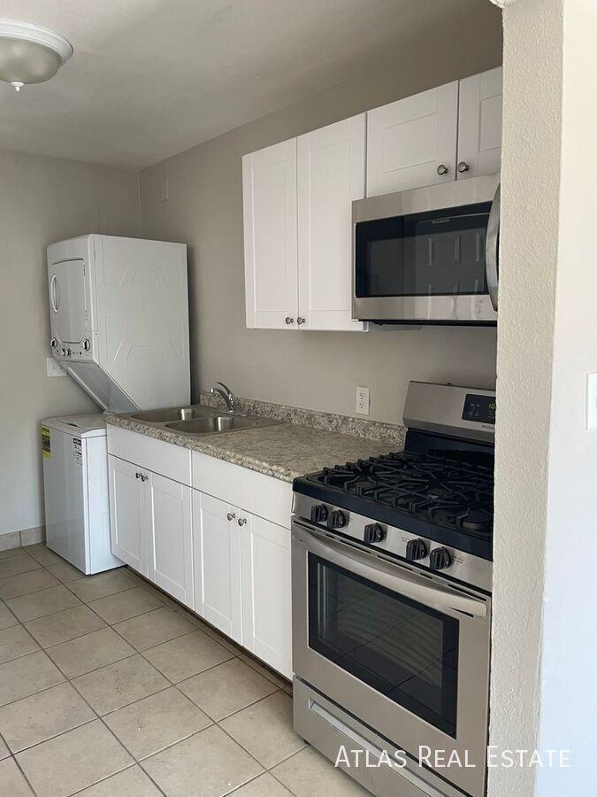 1741 W Desert Cove Ave #2 - Photo 2 of 17