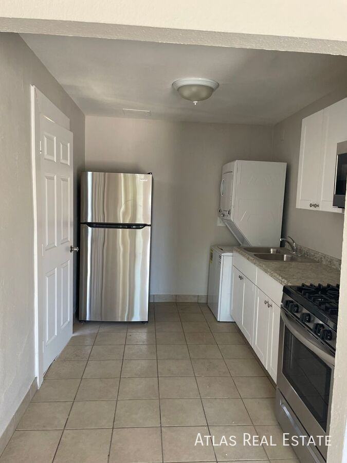 1741 W Desert Cove Ave #2 - Photo 3 of 17