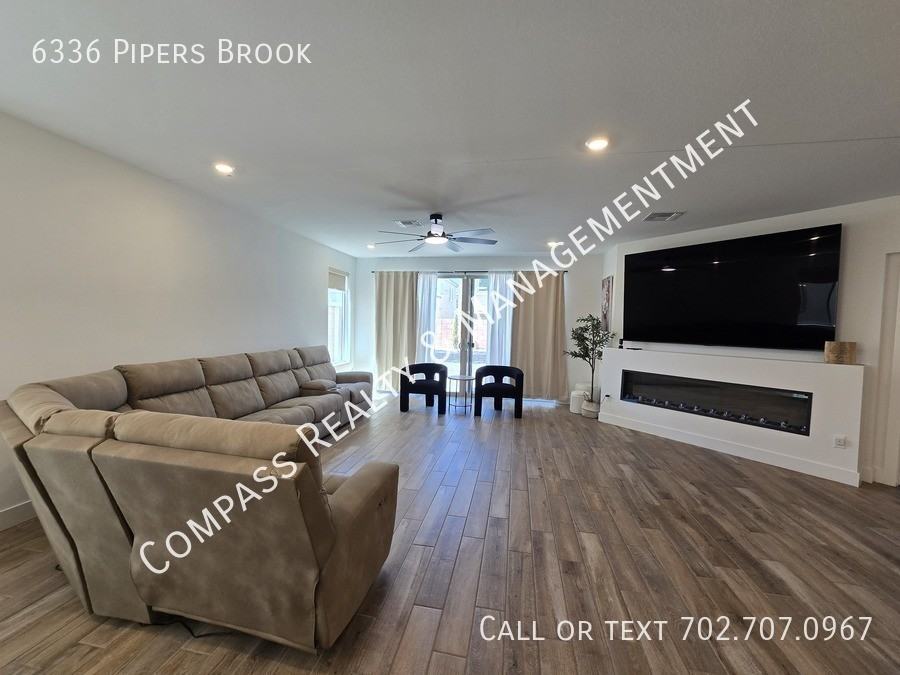 6336 Pipers Brook Ln - Photo 2 of 41