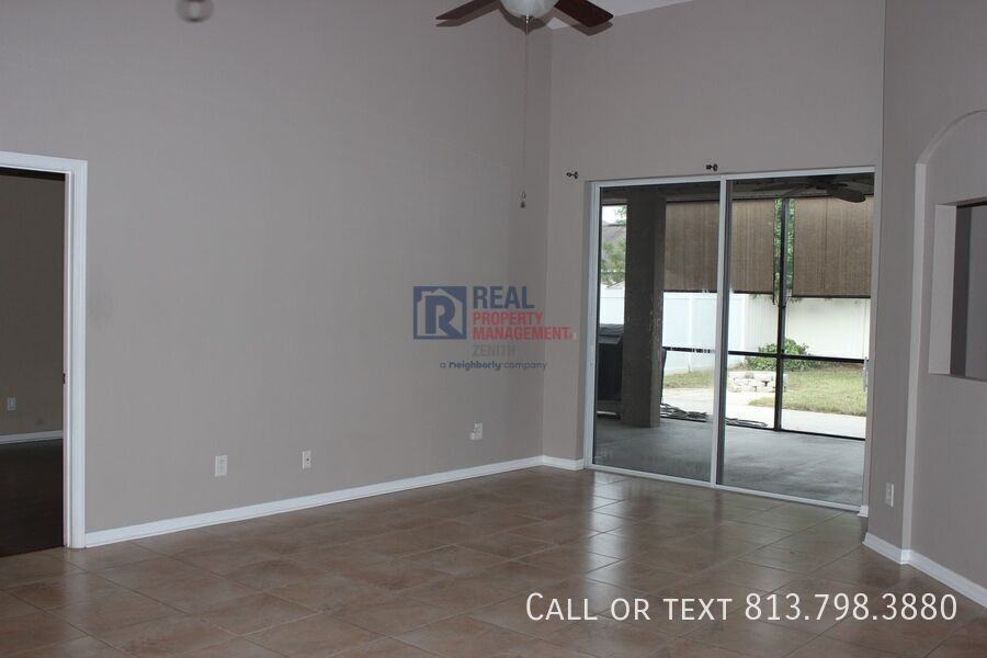 13655 Artesa Bell Dr - Photo 5 of 31