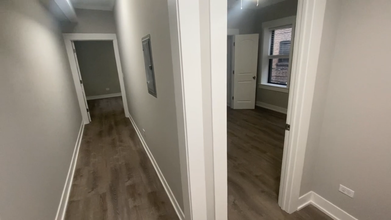 6521 N Newgard Ave #2E - Photo 6 of 7