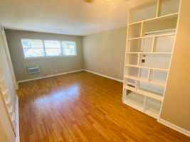 featured image of 3619 Garrott St