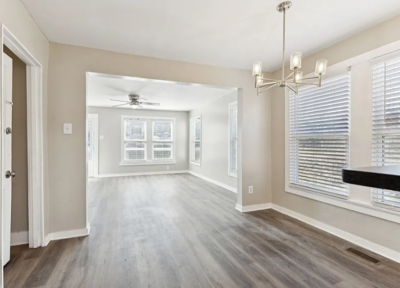 306 W 17th St - Photo 5 of 20