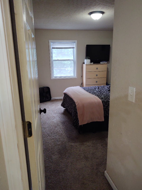1745 W 24th St #12 - Photo 2 of 19