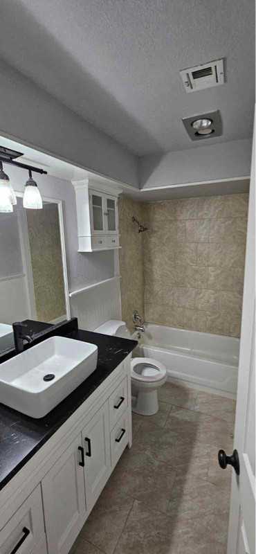 2308 Shady Tree Ln - Photo 3 of 34