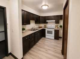 featured image of 130 Cherry Ave #2