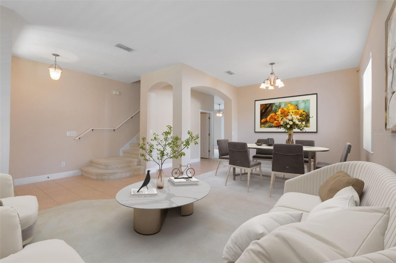 10090 Bennington Chase Dr - Photo 4 of 26