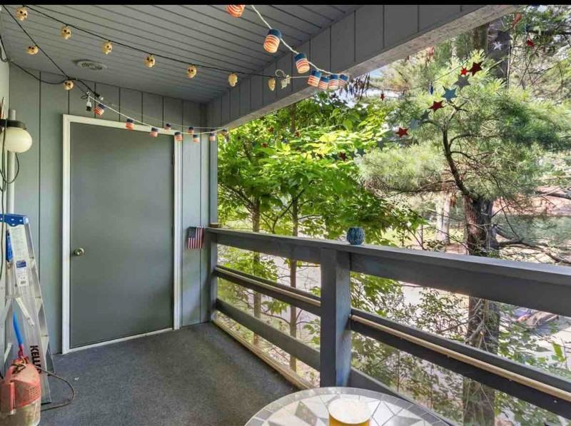 1181 Canyon Rd - Photo 2 of 12