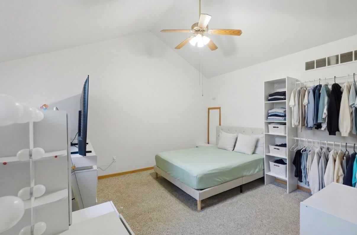 1181 Canyon Rd - Photo 4 of 12