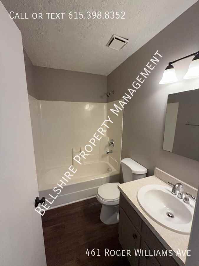 461 Roger Williams Ave - Photo 4 of 14