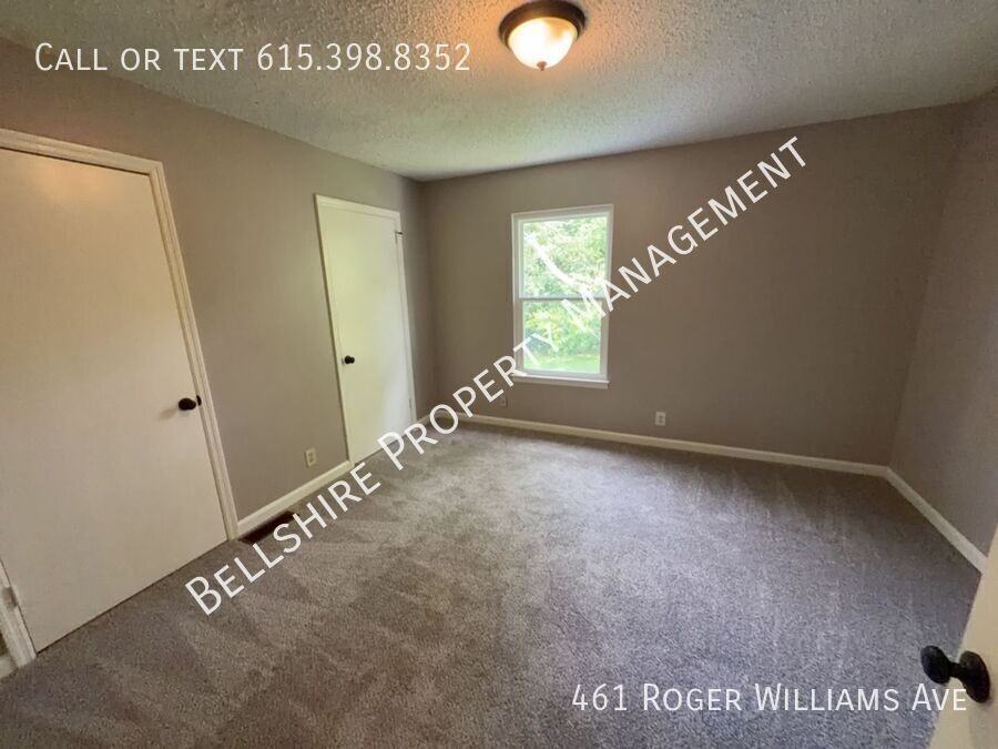 461 Roger Williams Ave - Photo 6 of 14