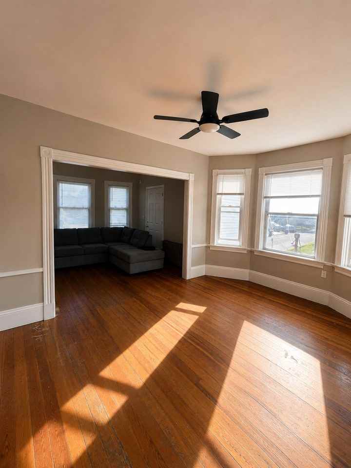 104 Laurens St #2 - Photo 2 of 4