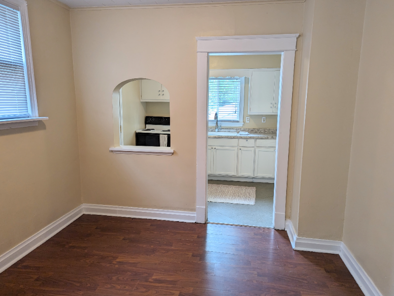 2208 Highland Ave - Photo 7 of 20
