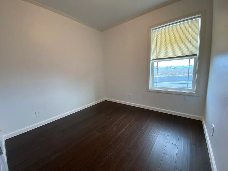 112 Nighthawk Rd - Photo 7 of 11