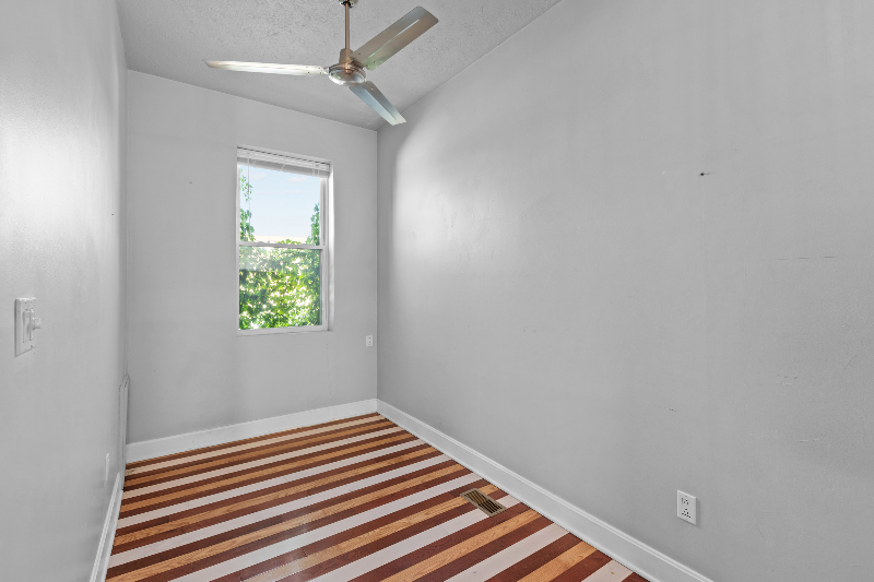 5201 1/2 Duncan St - Photo 7 of 20