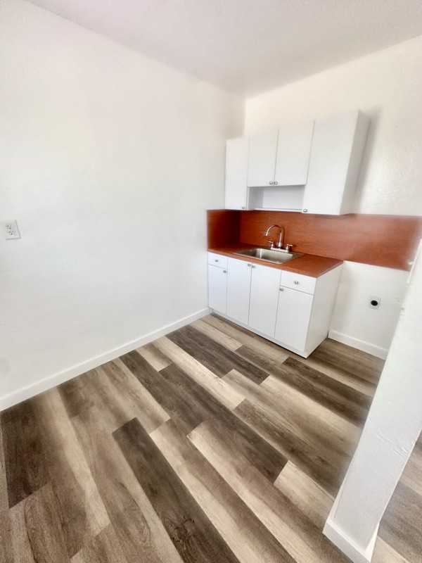 5820 Nw 17th Ave #6