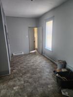 featured image of 221 1/2 W Exchange St
